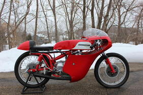 Aermacchi Harley-Davidson CRTT350 (1965) - als Lot 104 an der Bonhams “The Scottsdale Auction” 2025