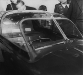 Aérocarène 700 (1947) - Blick auf die Kabine am Pariser Autosalon 1947