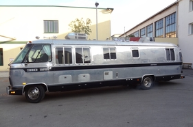 Airstream Classic 310 (1982) - als Lot 238 angeboten an der Artcurial Le Mans Classic Versteigerung am 5. Juli 2014