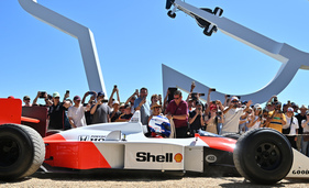 Alain Prost bereit zur Losfahrt - Goodwood Festival of Speed 2025 Alain Prost bereit zur Losfahrt - Goodwood Festival of Speed 2025
