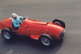 Albert Obrist am Lenkrad des Ferrari 375 F1 von 1951