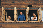 Bild: Albert Obrist mit Familie