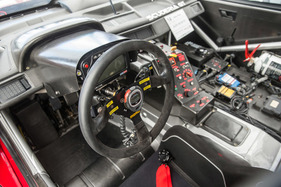 Alfa Romeo 155 Ti V6 ITC (1996) - viele Knöpfe auf dem Lenkrad