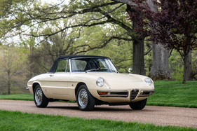 Alfa Romeo 1600 Duetto Spider (1966) - als Lot 188 an der Bonhams Amelia Island Versteigerung am 20. Mai 2021