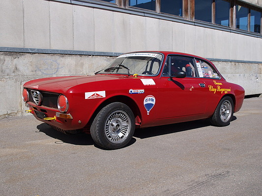 Alfa Romeo 1600 GT Junior Corsa (1973) - angeboten an der No-Limit-Auktion der Oldtimer Galerie Toffen vom 17. September 2011