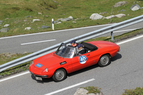 Alfa Romeo 1600 Spider (1968) - bei der Überquerung des Flüelapasses an der Passione Engadina 2019