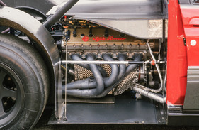 Alfa Romeo 164 ProCar (1988) - Renntechnik hinter scheinbar serienmässiger Limousinen-Passagierkabine