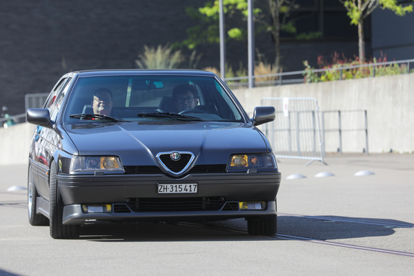 Alfa Romeo 164 QV (1989) - mit Spoilerwerk - Older Classics August 2024