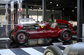 Alfa Romeo 16C Bimotore (1935) – In der Sonderausstellung "Grand Prix – Ikonen der Königsklasse" im Nationalen Automuseum The Loh Collection