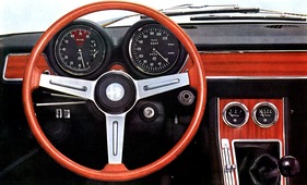 Alfa Romeo 1750 GT Veloce (1970) - Interieur - Abbildung aus einem Verkaufsprospekt