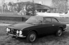 Alfa Romeo 1750 GT Veloce (1970) - Radkappen serienmässig