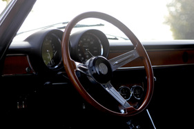Alfa Romeo 1750 GT Veloce - Dreispeichenlenkrad