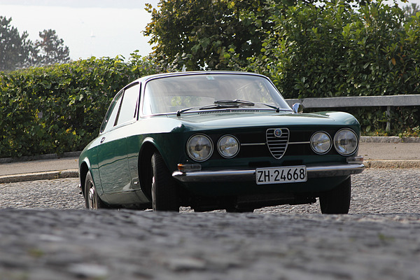 Alfa Romeo 1750 GT Veloce - Wendig und kompakt