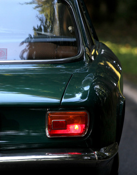 Alfa Romeo 1750 GT Veloce - als das Licht noch von gewöhnlichen Glühbirnen kam