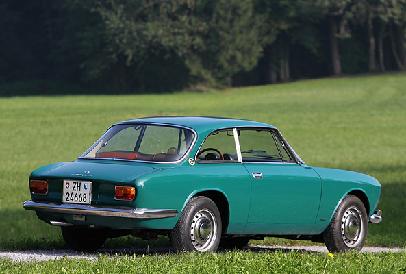 Alfa Romeo 1750 GT Veloce - das Heck änderte sich während 14 Jahren Bauzeit kaum