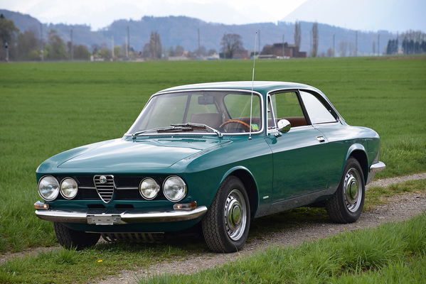 Alfa Romeo 1750 GTV Serie 1 (1969) - als Lot 11 an der Versteigerung der Oldtimer Galerie auf dem Dolder am 16. Juni 2018