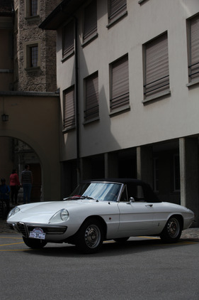 Alfa Romeo 1750 Spider (1968) - am Treffen italienischer Oldtimerautos Italiauto 2013