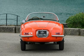 Alfa Romeo 1900 C "Spider Razza" – Am Heck finden sich weder Markenlogos noch Modellschriftzüge Alfa Romeo 1900 C "Spider Razza" – Am Heck finden sich weder Markenlogos noch Modellschriftzüge