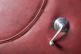Alfa Romeo 1900 C Super Sprint (1956) - Kurbeln für die Fenster