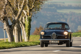 Alfa Romeo 1900 C Super Sprint (1956) - wirkt kompakter, als er es mit 4,4 Metern Länge und 163 Zentimetern Breite eigentlich ist