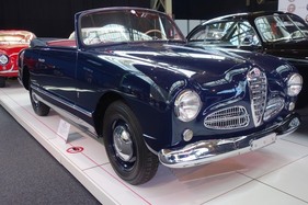 Alfa Romeo 1900 L Stabilimenti Farina (1954) – Alfa Romeo Storico in der Autoworld Brüssel 2022 (1954)