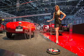 Alfa Romeo 1900 Sport Spider - man weiss gar nicht, wohim man schauen will - auf dem Genfer Automobilsalon 2015