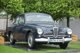 Alfa Romeo 1900 Super (1954) - mit Nummer E5 im Concours d'Elégance an der Schloss Bensberg Classics 2015
