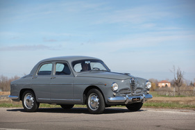 Alfa Romeo 1900 Super (1956) - fast 1,5 Meter hoch