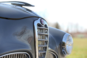 Alfa Romeo 1900 Super (1956) - klassische Alfa-Romeo-Kühler (1956)