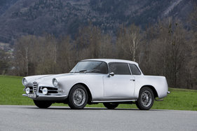 Schweizerisch-italienische Kooperation - Alfa Romeo 1900 C Super Sprint Coupé von Ghia-Aigle Lugano