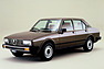 Alfa Romeo 2.0 (1982) - in den Achtzigerjahren mit Rechteckscheinwerfern (© Alfa Romeo - Fiat Group, 1982) Alfa Romeo 2.0 (1982) - in den Achtzigerjahren mit Rechteckscheinwerfern (© Alfa Romeo - Fiat Group, 1982)