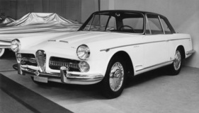 Alfa Romeo 2000 (1959) - entworfen von Michelotti, gebaut von Vignale, gezeigt am Genfer Salon 1959