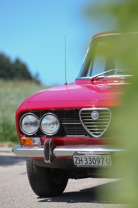 Alfa Romeo 2000 Berlina (1972) - sofort als Alfa erkennbar