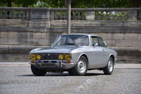 Alfa Romeo 2000 GT Veloce (1973) - als Lot 127 angeboten an der Artcurial Le Mans Classic Versteigerung am 30. Juni 2023