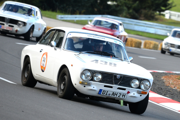 Alfa Romeo 2000 GTV (1971) - Pista e Piloti Flugplatz Pferdsfeld 2020