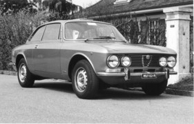 Alfa Romeo 2000 Gran Turismo Veloce im (historischen) Autotest