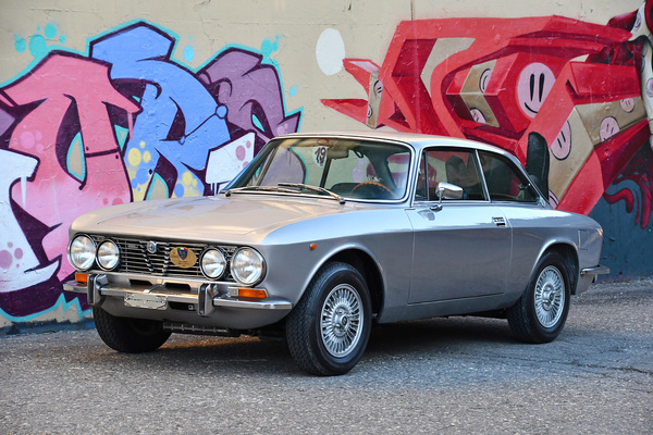 Alfa Romeo 2000 GTV (1973) - als Lot 78 an der Versteigerung der Oldtimer Galerie in Toffen am 28. März 2020