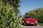 Bild: Alfa Romeo 2000 GTV (1973) - die Farbe Rot passt zu Alfa