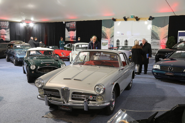 Alfa Romeo 2000-S Coupé Vignale (1958) - Lot 140 an der Oldtimer Galerie Toffen Versteigerung von Gstaad am 29. Dezember 2024