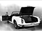 Alfa Romeo 2000 Spider (1962) - Blick in den Kofferraum (© Archiv Automobil Revue) Alfa Romeo 2000 Spider (1962) - Blick in den Kofferraum (© Archiv Automobil Revue)