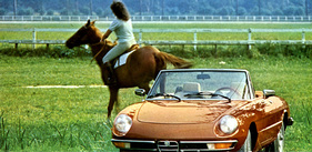 Alfa Romeo 2000 Spider (1978) - bei der Pferderennbahn