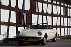 Alfa Romeo 2000 Spider (1978) - selbst in Beige wirkt der Spider attraktiv, obschon ihm Rot sicher besser steht