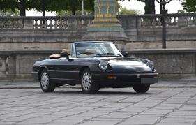 Alfa Romeo 2000 Spider (1990) - als Lot 266 angeboten an der Artcurial Le Mans Classic Versteigerung am 5. Juli 2014