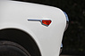 Alfa Romeo 2000 Spider Touring (1958) - kunstvolle Blinker vorne (© Daniel Reinhard, 2015) Alfa Romeo 2000 Spider Touring (1958) - kunstvolle Blinker vorne (© Daniel Reinhard, 2015)