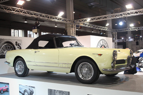 Alfa Romeo 2000 Spider Touring (1959) - auf dem Stand von Borrani - Auto e Moto d'Epoca 2014