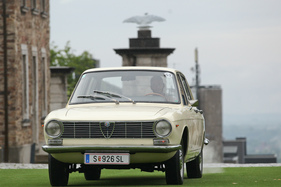 Alfa Romeo 2600 OSI (1967) - mit Nummer G3 im Concours d'Elégance an der Schloss Bensberg Classics 2015