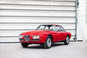 Alfa Romeo 2600 SZ (1966) - Lot 086 an der Artcurial Musée Automobile du Château de Vernon Versteigerung 2025