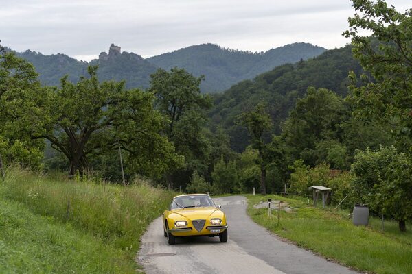 Alfa Romeo 2600 SZ unterwegs - Alfa Classic Wachau 2024