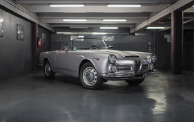 Alfa Romeo 2600 Spider Touring (1963) - als Lot 179 an der Artcurial-Versteigerung anlässlich der Rétromobile Paris am 18./19. März 2022
