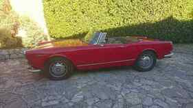Alfa Romeo 2600 Spider Touring (1964) - angeboten als Lot 171 an der Artcurial Monaco Versteigerung am 19. Juli 2021